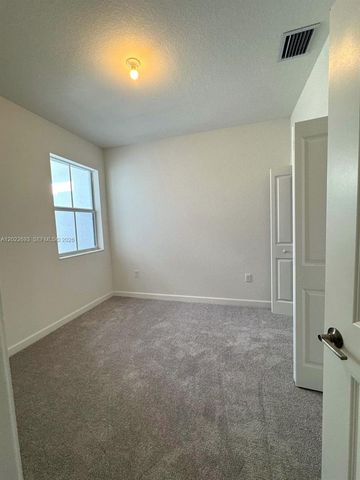 2893 SE 25th Rd, Homestead, FL 33035