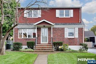 118 Gilbert Avenue, Elmwood Park, NJ 07407