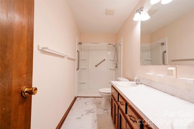 1208 N Piedmont Avenue, Kings Mountain, NC 28086