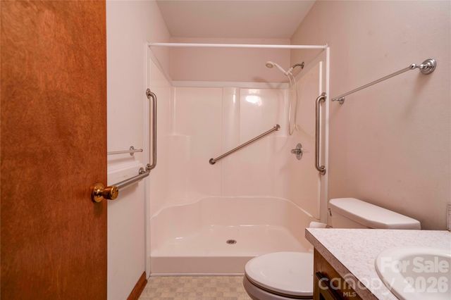 1208 N Piedmont Avenue, Kings Mountain, NC 28086