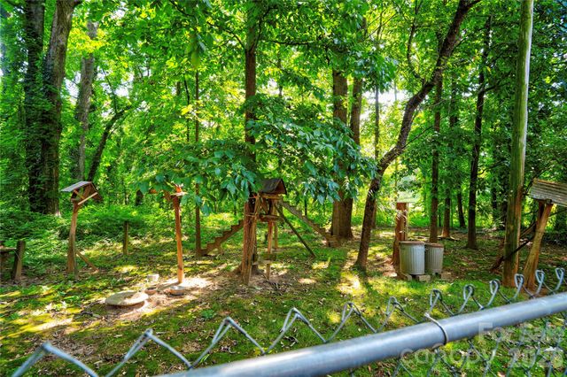 1208 N Piedmont Avenue, Kings Mountain, NC 28086