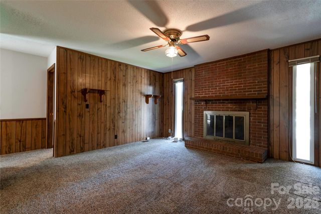 1208 N Piedmont Avenue, Kings Mountain, NC 28086