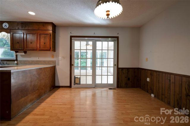 1208 N Piedmont Avenue, Kings Mountain, NC 28086