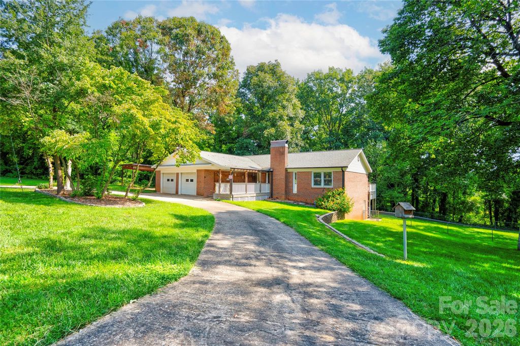 1208 N Piedmont Avenue, Kings Mountain, NC 28086