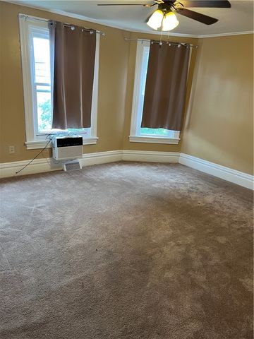 376 Vermont Ave, Rochester, PA 15074