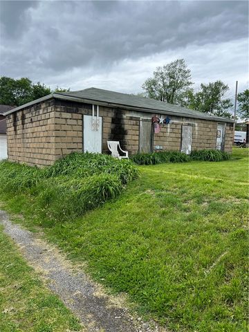376 Vermont Ave, Rochester, PA 15074