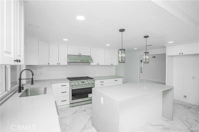 3518 N Mills Avenue, Claremont, CA 91711