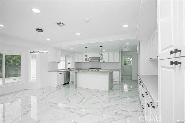 3518 N Mills Avenue, Claremont, CA 91711