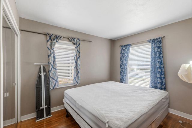 867 Delaware Avenue, Saint Paul, MN 55107