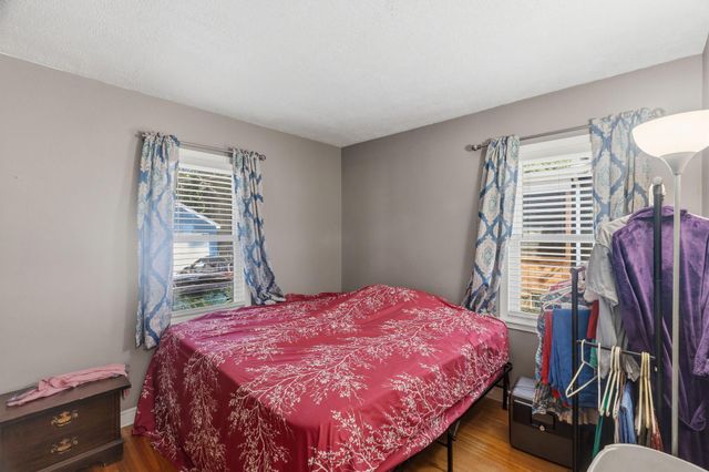 867 Delaware Avenue, Saint Paul, MN 55107