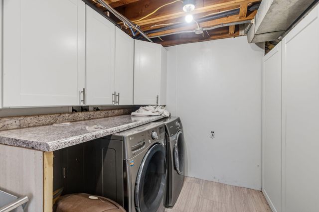 867 Delaware Avenue, Saint Paul, MN 55107