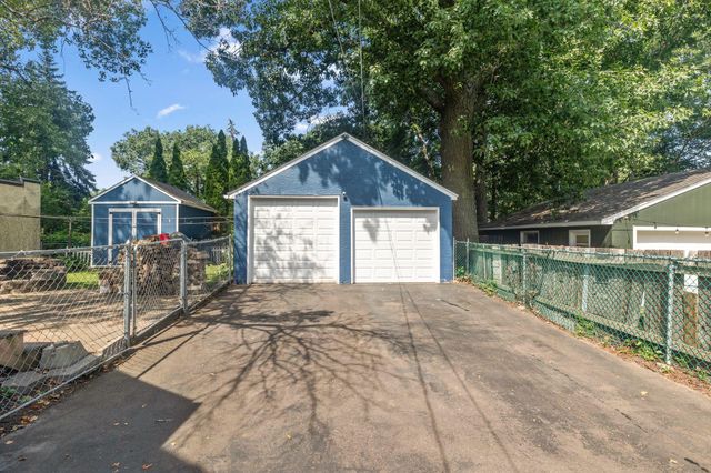 867 Delaware Avenue, Saint Paul, MN 55107