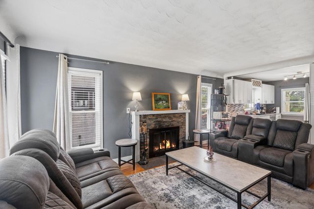 867 Delaware Avenue, Saint Paul, MN 55107