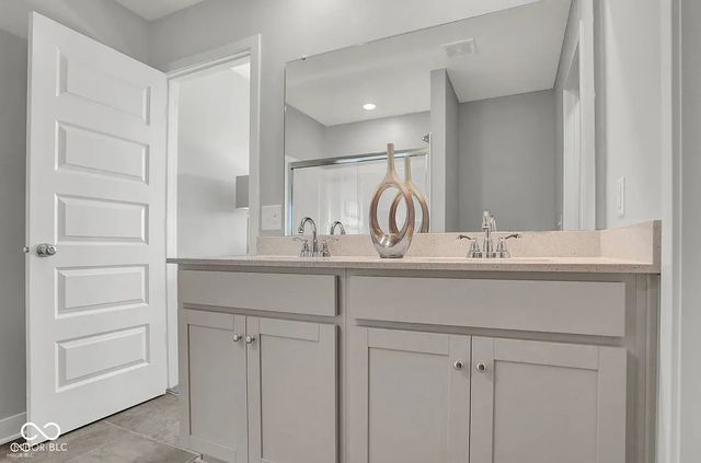 7591 Marin Parkway, Cumberland, IN 46229