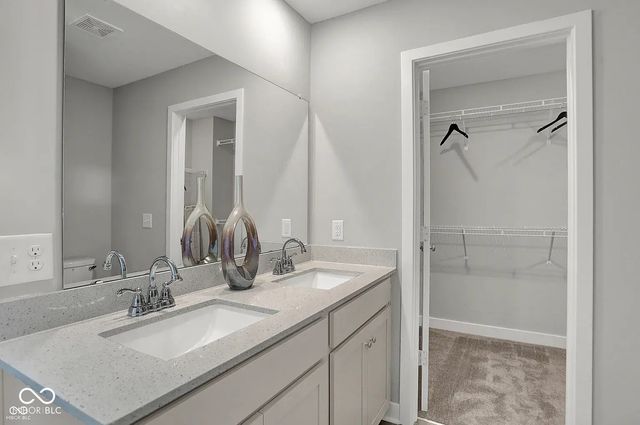 7591 Marin Parkway, Cumberland, IN 46229