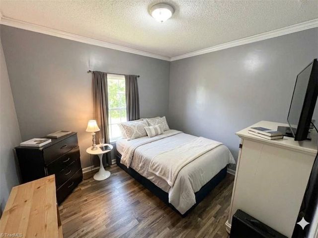 3233 Alamo Drive, Trinity, NC 27370