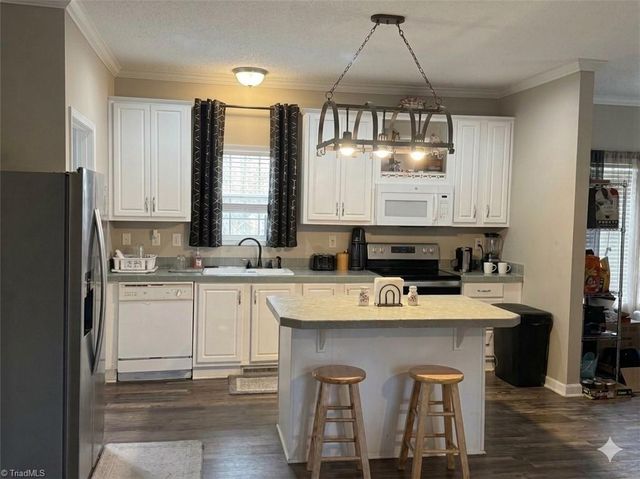 3233 Alamo Drive, Trinity, NC 27370