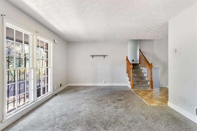 1999 Lindsey Lane, Decatur, GA 30035