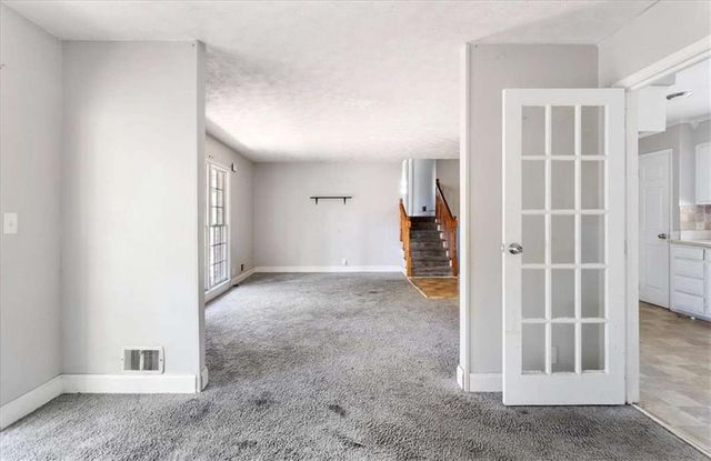 1999 Lindsey Lane, Decatur, GA 30035