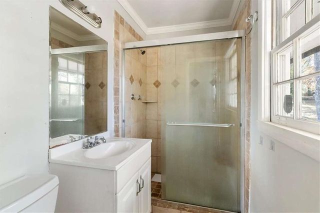 1999 Lindsey Lane, Decatur, GA 30035