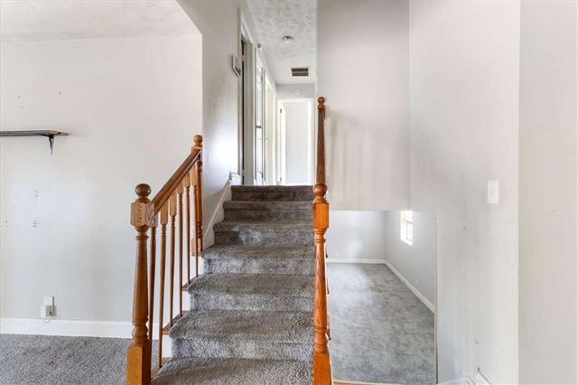 1999 Lindsey Lane, Decatur, GA 30035