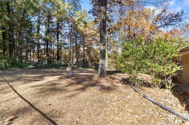 1999 Lindsey Lane, Decatur, GA 30035