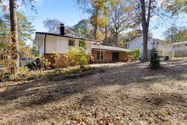 1999 Lindsey Lane, Decatur, GA 30035
