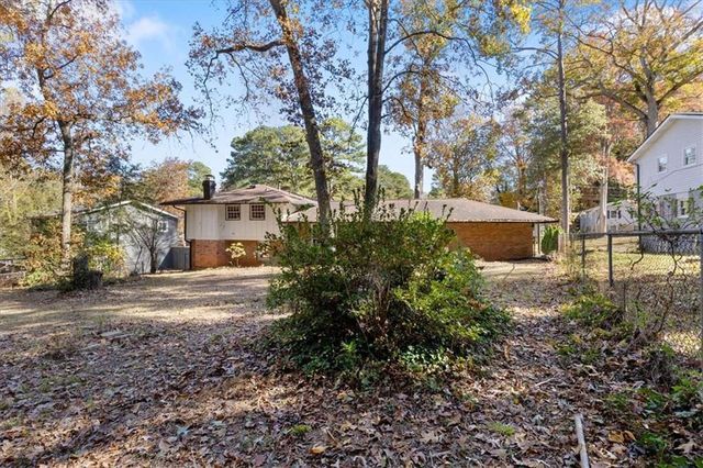 1999 Lindsey Lane, Decatur, GA 30035