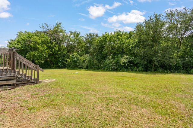 2510 Redwood Circle, Burleson, TX 76028