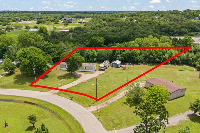 2510 Redwood Circle, Burleson, TX 76028