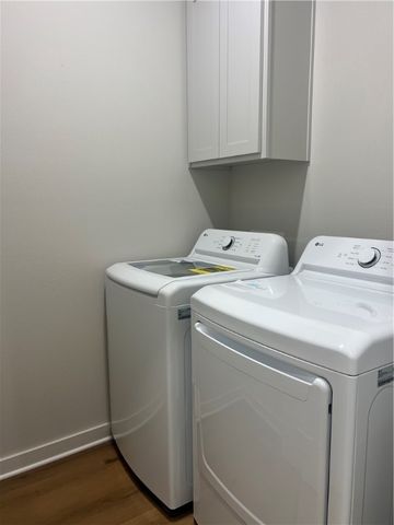 550 Cosmos Street, Centerton, AR 72719