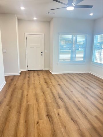 550 Cosmos Street, Centerton, AR 72719