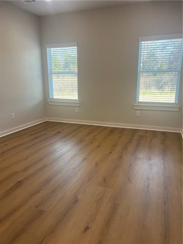 550 Cosmos Street, Centerton, AR 72719