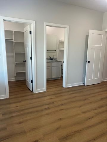 550 Cosmos Street, Centerton, AR 72719