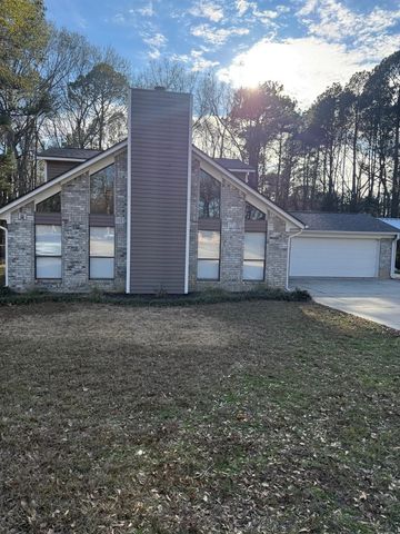 2 Kelly Ct., Longview, TX 75605