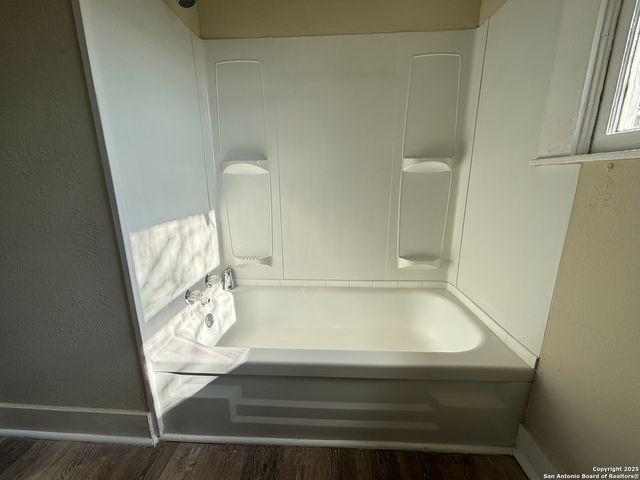 1316 N Olive, Seguin, TX 78155