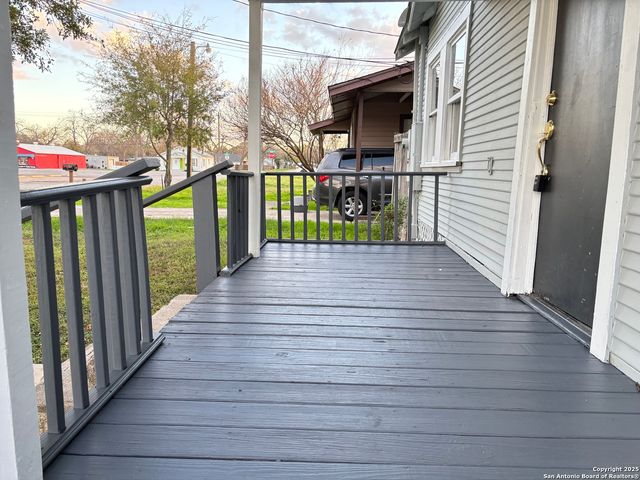 1316 N Olive, Seguin, TX 78155