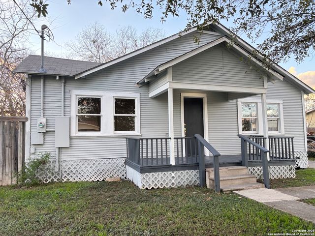 1316 N Olive, Seguin, TX 78155