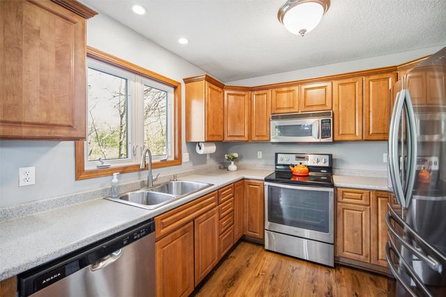 2306 SW 35th Street, Ankeny, IA 50023
