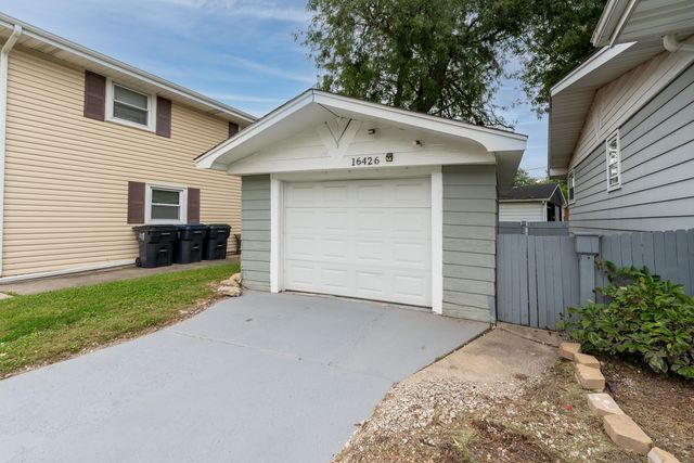 16426 Shirley Court, South Holland, IL 60473