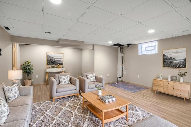 3500 Abbott Avenue N, Robbinsdale, MN 55422