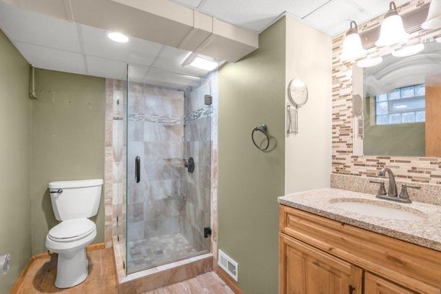 3500 Abbott Avenue N, Robbinsdale, MN 55422