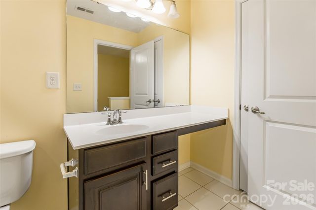 9622 Springholm Drive, Charlotte, NC 28278