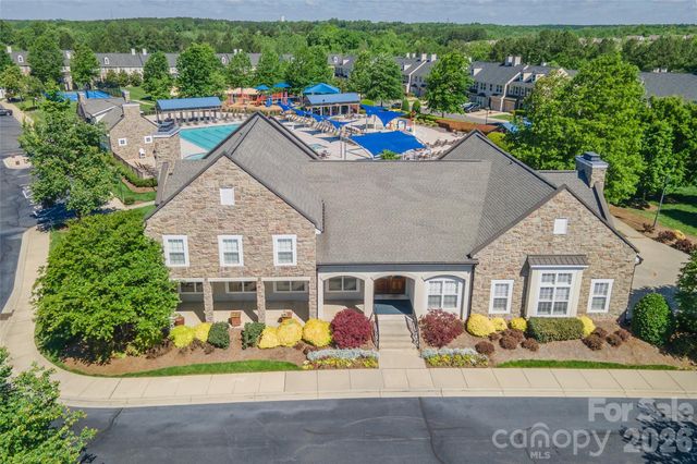 9622 Springholm Drive, Charlotte, NC 28278