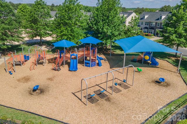 9622 Springholm Drive, Charlotte, NC 28278