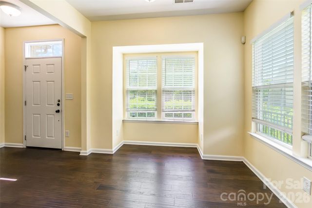 9622 Springholm Drive, Charlotte, NC 28278