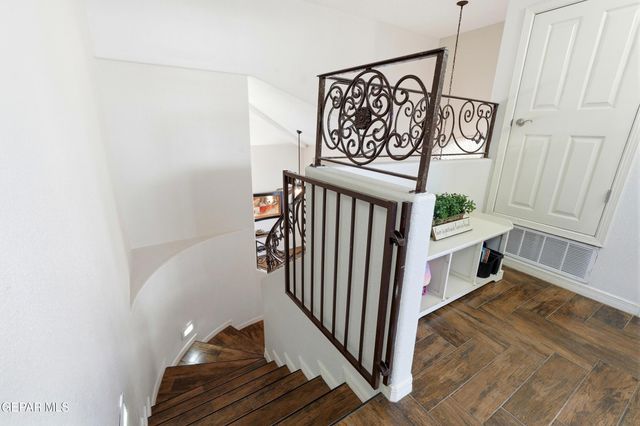 6075 LAGUNA VISTA Drive, El Paso, TX 79932