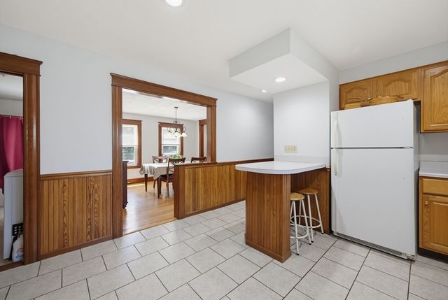 413 Goldthwaite Rd, Northbridge, MA 01588