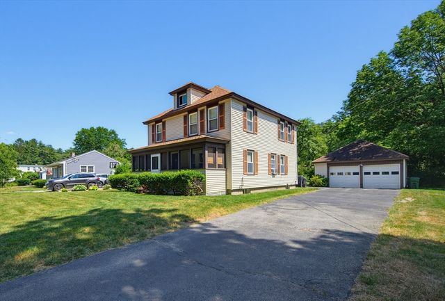 413 Goldthwaite Rd, Northbridge, MA 01588