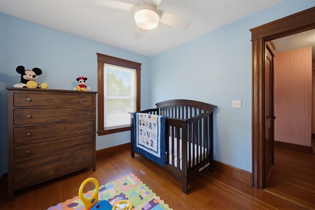 413 Goldthwaite Rd, Northbridge, MA 01588